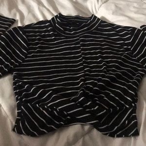 Topshop long sleeve crop top!